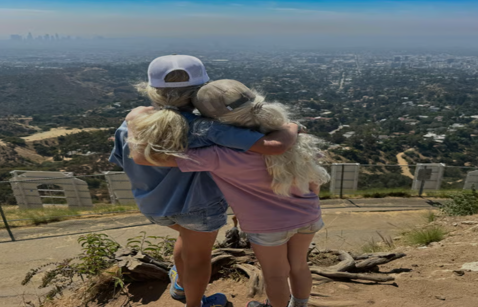 Los Angeles: Family older